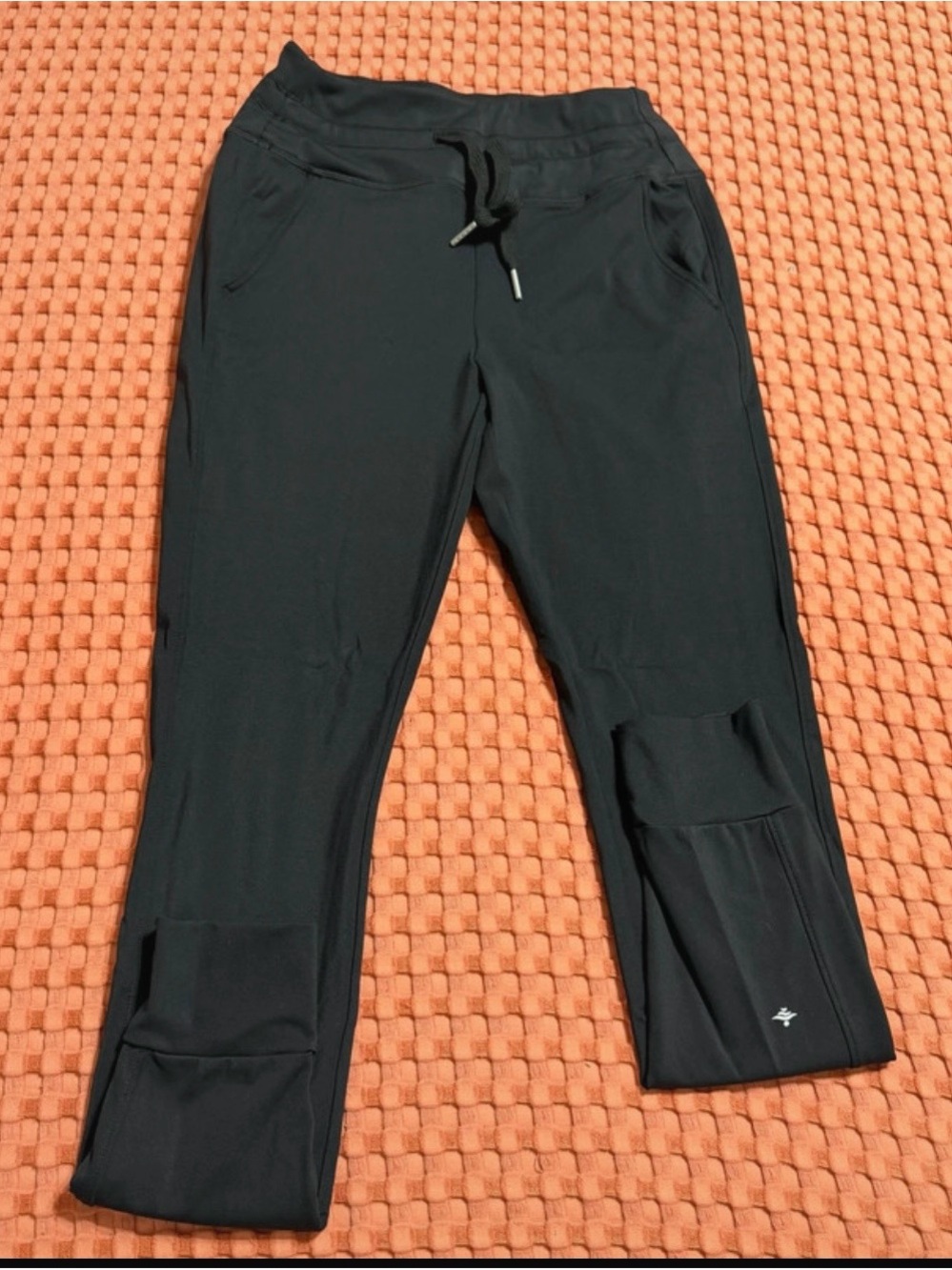 HALARA Men's Black Performance Joggers with Drawstring